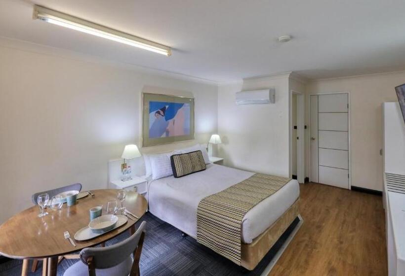 Номер Стандарт Трехместный, The Palms Dubbo