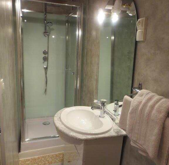 스탠다드 싱글 룸, Hôtel Les Deux Cols