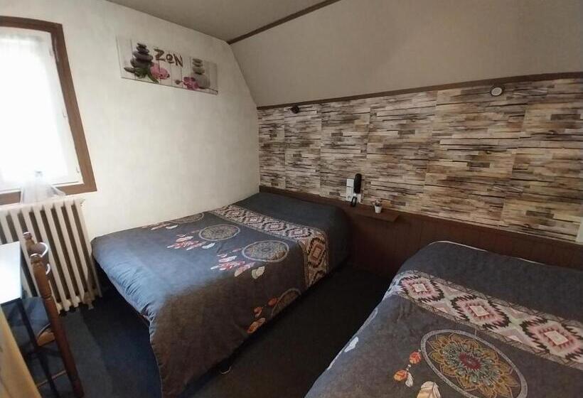 스탠다드 트리플 룸, Hôtel Les Deux Cols