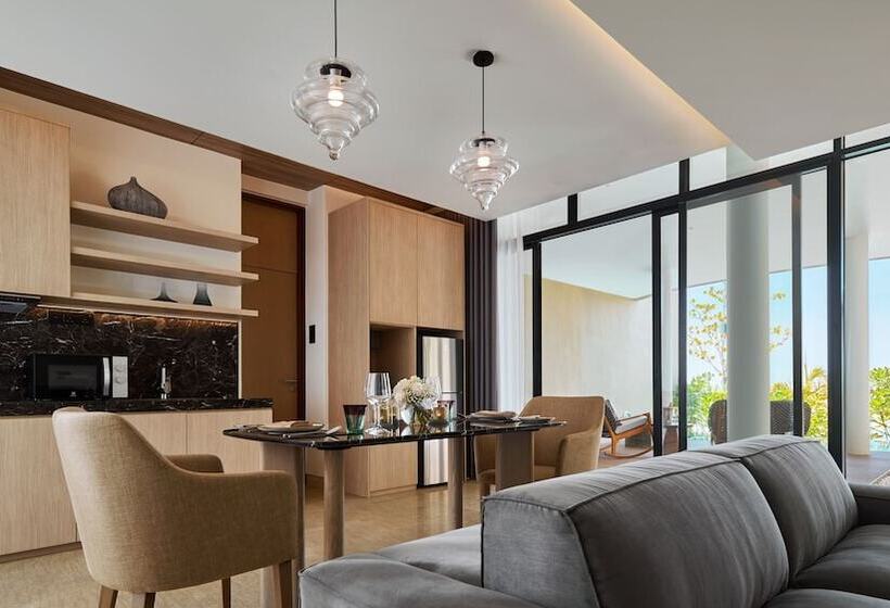 Вилла 1 Спальня Вид на Море, Parkroyal Langkawi Resort