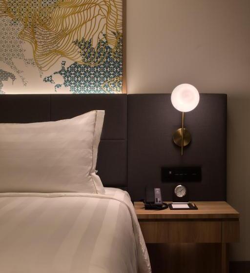 キングサイズベッドのスーペリアルーム, Parkroyal Langkawi Resort