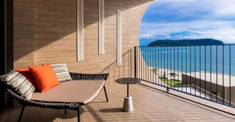 Deluxe-huone King-vuode, Parkroyal Langkawi Resort
