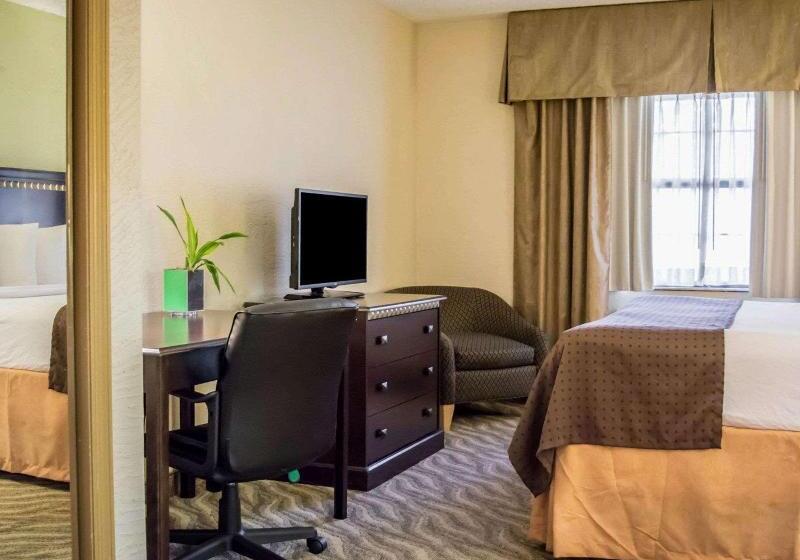 オーシャンビューのプレミアムルーム。, Parkroyal Langkawi Resort