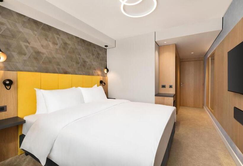 Superior Room, Ramada By Wyndham Slatina Parc