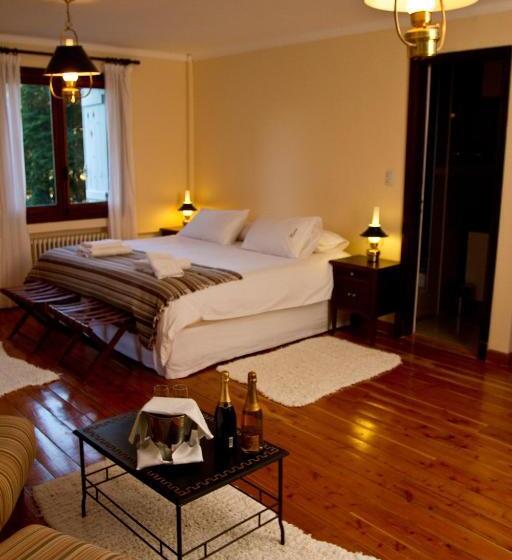 جناح رئاسى, Futalaufquen Hosteria