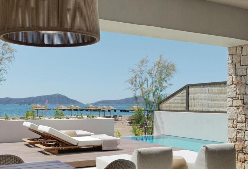 מיטת קינג בסוויטה, W Costa Navarino