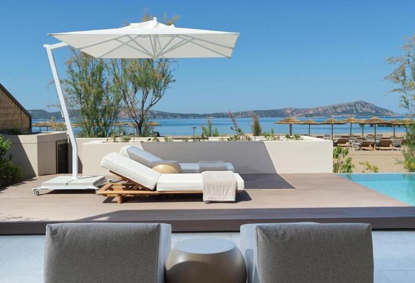 מיטת קינג בסוויטה, W Costa Navarino