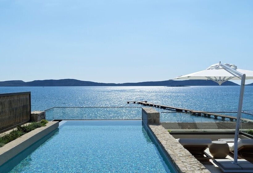 סוויטת 2 חדרי שינה, W Costa Navarino