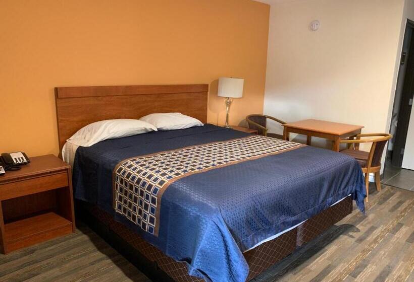 身障者適用キングサイズベッドルーム, Desert Inn Motel