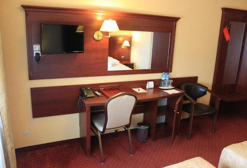 חדר סטנדרט, Cumulus