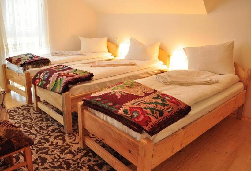 스탠다드 트리플 룸, Pensiunea Maria