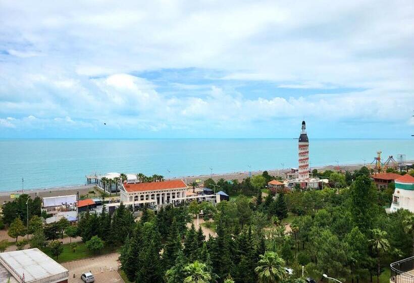 آپارتمان 1 خوابه با بالکن, Rock Hotel First Line