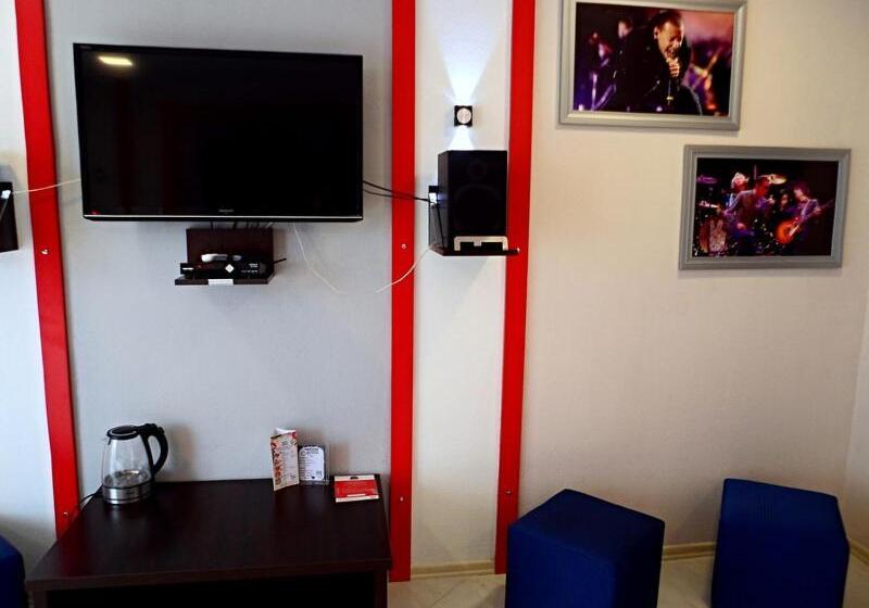 اتاق استاندارد, Rock Hotel First Line