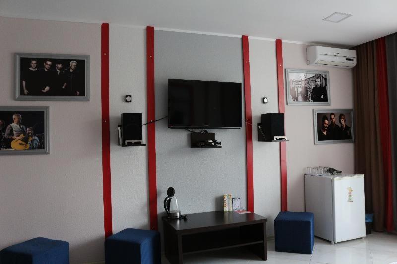 اتاق استاندارد, Rock Hotel First Line
