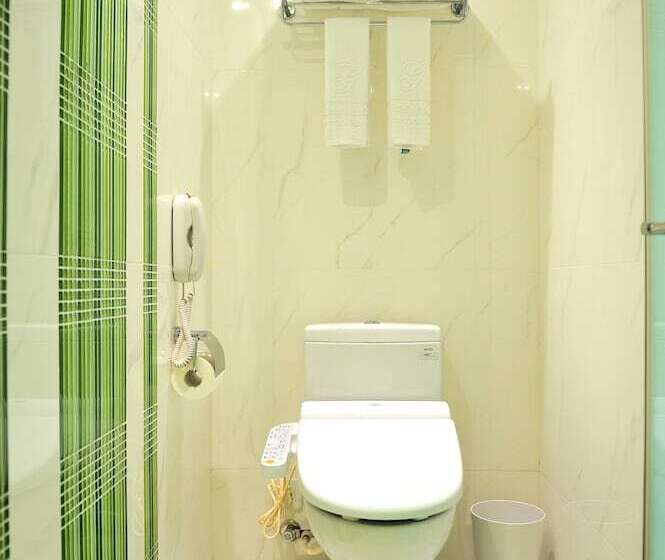 اتاق کلاسیک با تخت دوبل, Green World Hotel   Zhonghua