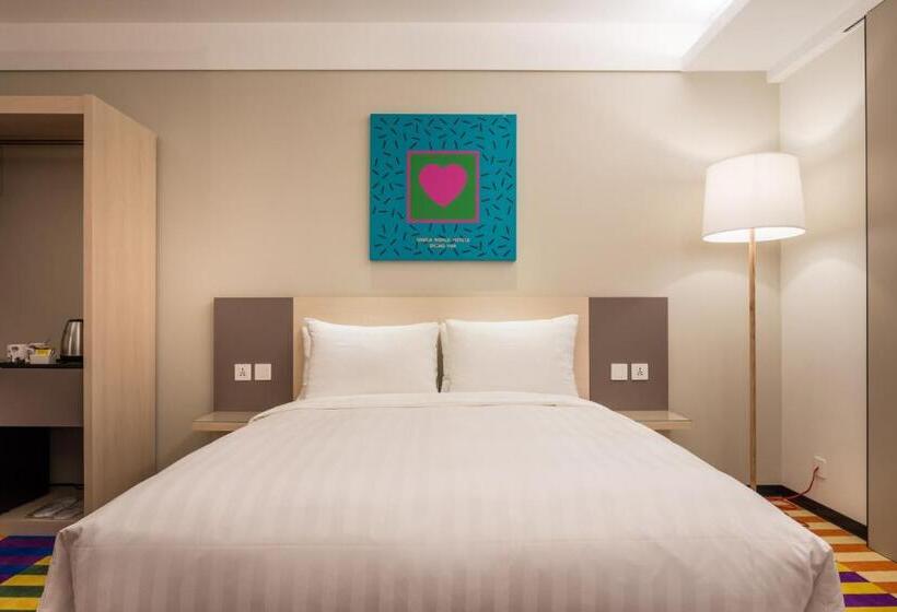 اتاق استاندارد, Green World Hotel   Zhonghua