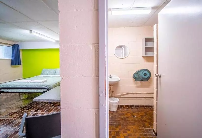 スタンダードルーム, The Hostel, Airlie Beach