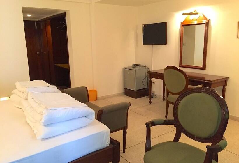 اتاق اجرایی, Alpana