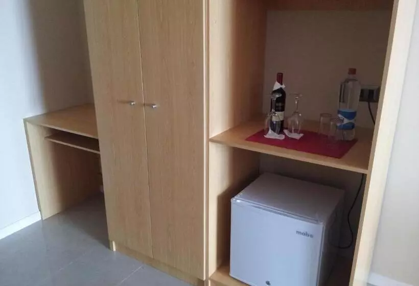 اتاق استاندارد, Astore Suites