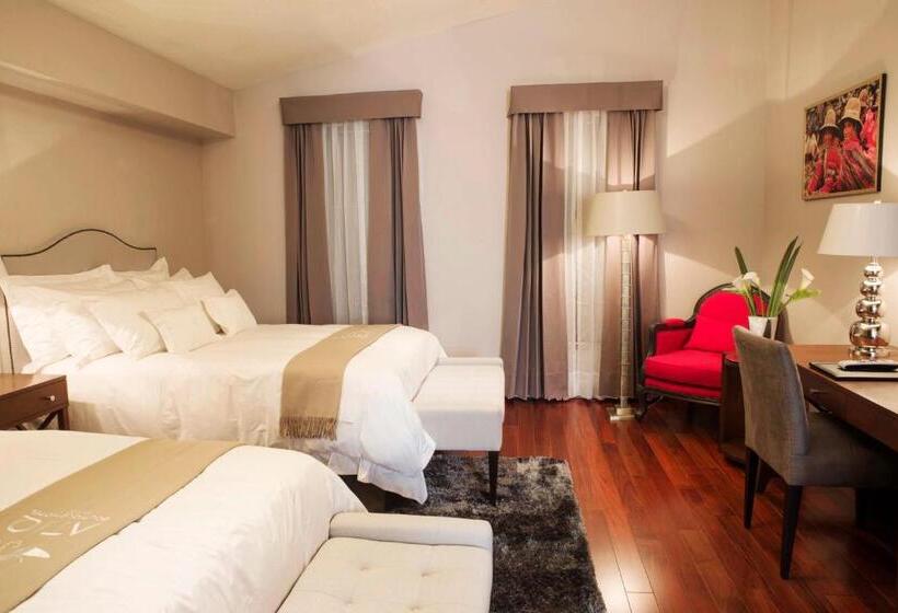 جناح جونيور, Atiq Boutique