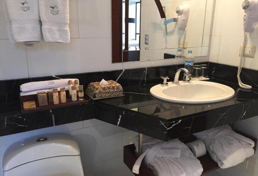 디럭스 스위트, Atiq Boutique