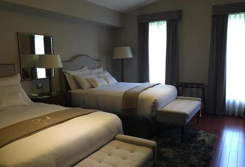 جناح جونيور, Atiq Boutique