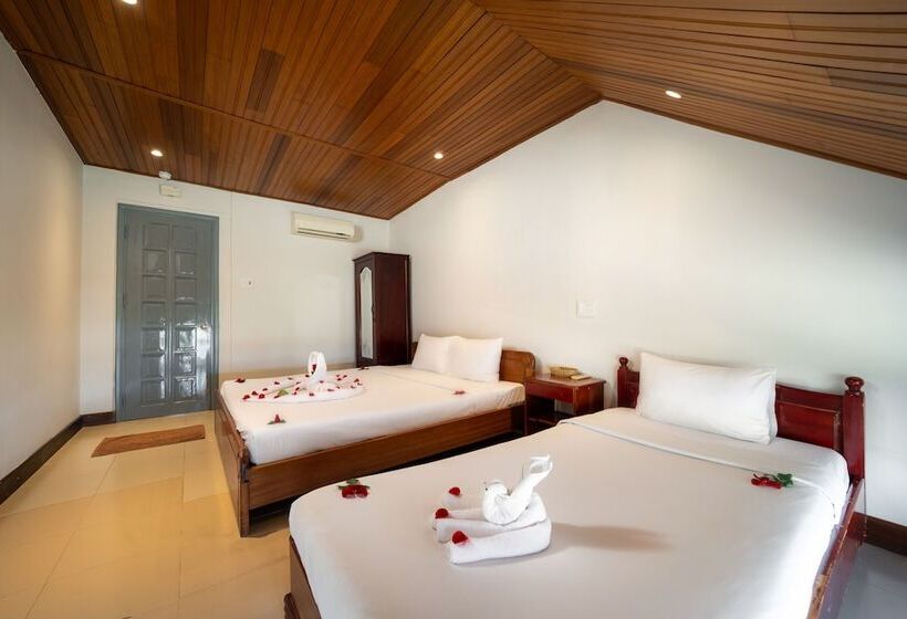 اتاق استاندارد سه نفره, Bed Station Hostel & Pool Bar Hoi An