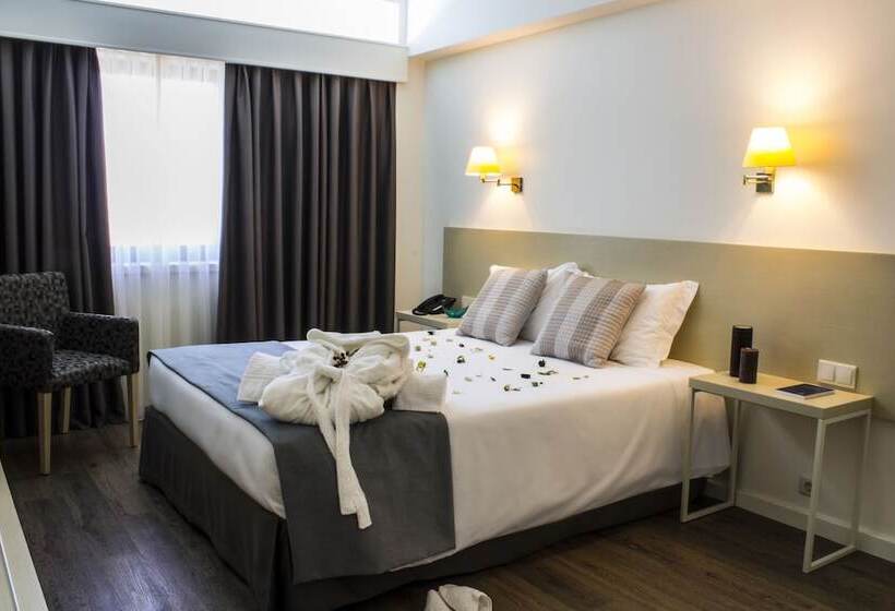 غرفة قياسية فردية, Black Tulip  Porto Gaia