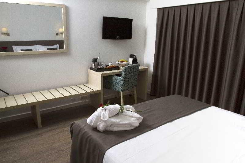 غرفة قياسية, Black Tulip  Porto Gaia