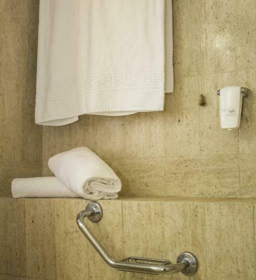 جناح, Black Tulip  Porto Gaia