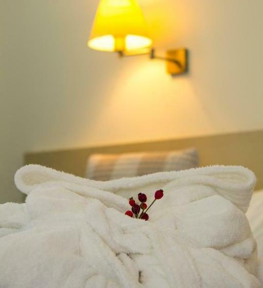 غرفة قياسية فردية, Black Tulip  Porto Gaia