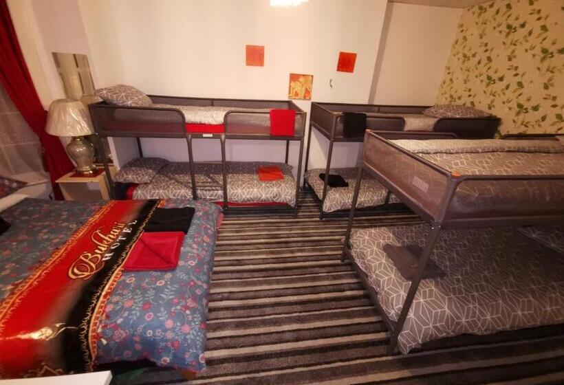 غرفة عائلية, Bukhari