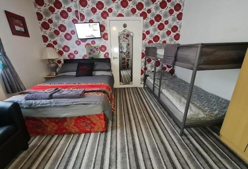 غرفة عائلية, Bukhari