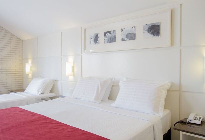 Четырехместный Номер Стандарт, Confiance Prime Batel