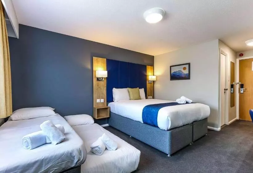 ファミリールーム, Days Inn Warwick Northbound M40