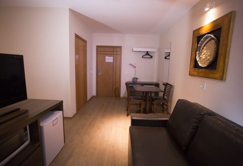 디럭스 룸, Druds Hotel Hortolândia
