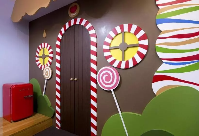 سوییت سوپریور, Fabrica Do Chocolate