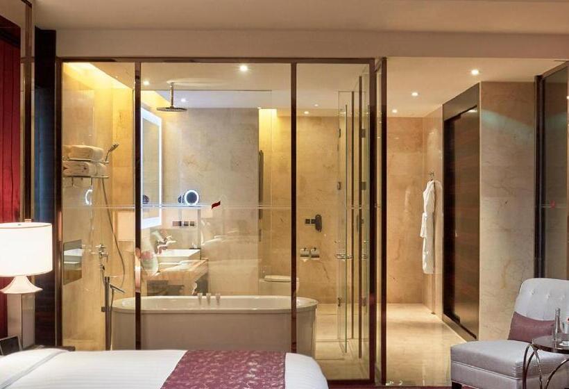 جناح جونيور, Gran Melia Xian