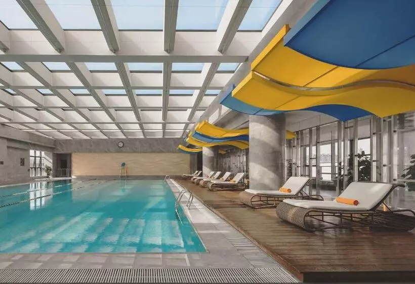 キングサイズベッドのデラックスルーム, Gran Melia Xian