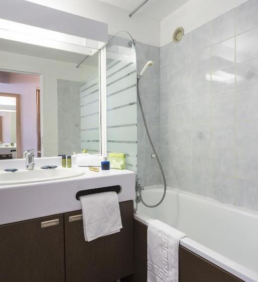 غرفة قياسية ثلاثية, Hôtel Club Mmv Le Panorama