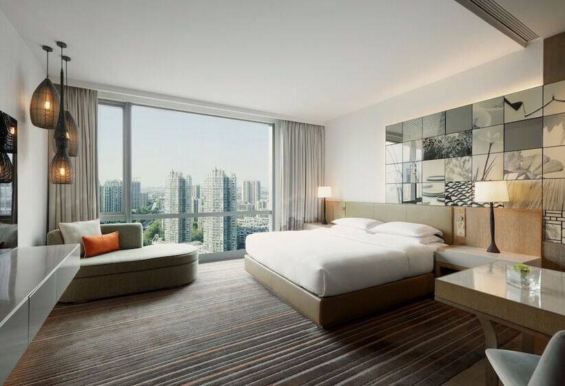 Номер Клуб, Hyatt Regency Suzhou