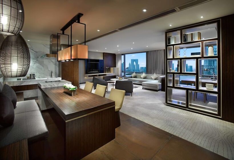 Люкс, Hyatt Regency Suzhou