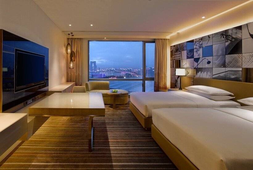 Номер Стандарт Вид на Озеро, Hyatt Regency Suzhou
