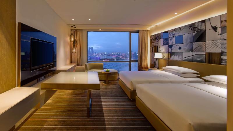 Номер Стандарт Вид на Озеро, Hyatt Regency Suzhou