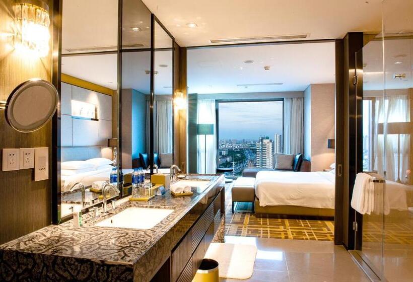 带大床的套房, Hyatt Regency Tianjin East