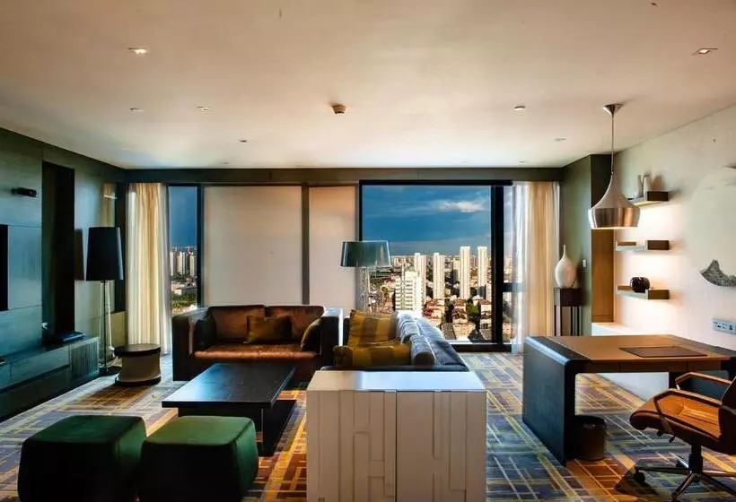 سوییت اجرایی, Hyatt Regency Tianjin East
