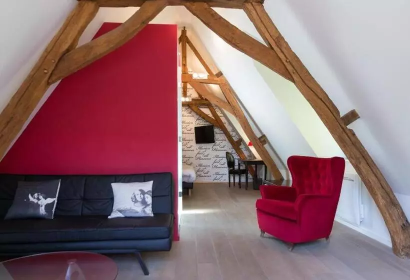 デラックススイート, La Ferme Blanche, The Originals Relais