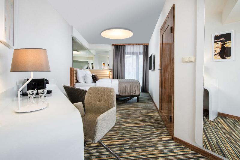Номер Комфорт, Leonardo Boutique Hotel Krakow City Center