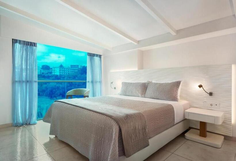 Люкс Superior, TRYP by Wyndham Corfu Dassia