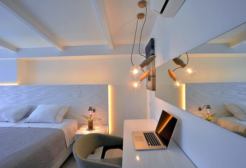 Номер Superior, TRYP by Wyndham Corfu Dassia